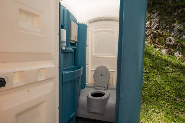 Portable Toilet Options We Offer in Brockport, NY